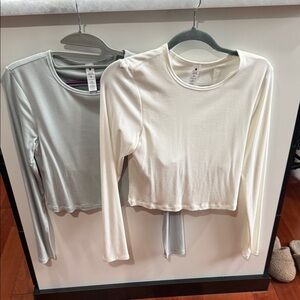 Yogalicious Cream and Green Long Sleeve Tops